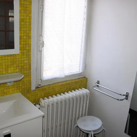 Apartment 3 Pieces 6 Personnes, 3 Etoiles, Exposition Sud, Centre - Fr-1-263-73 *
